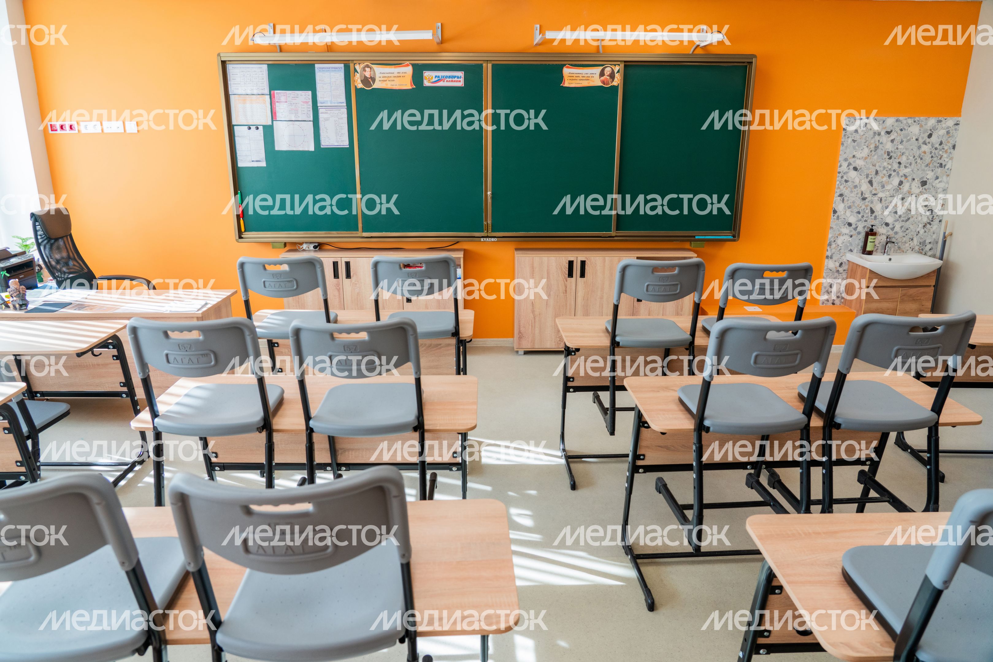 Учебный класс Луневской школы в Химках после капитального ремонта