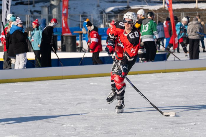 Турнир по уличному хоккею POND HOCKEY в Красногорске