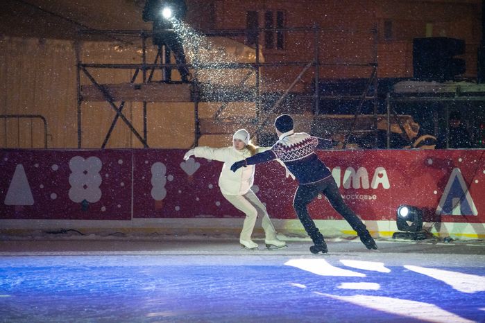 Красногорск. Ледовое шоу Ильи Авербуха «Чемпионы» в Путилково