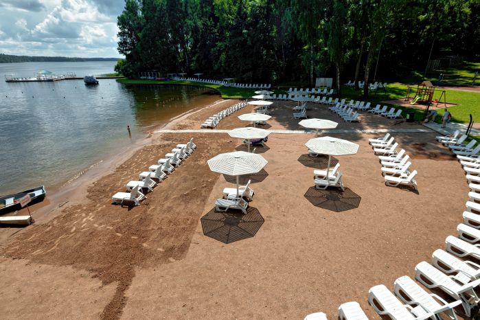 Комфортный отдых на пляже в загородном отеле «Истра» на Истринском водохранилище