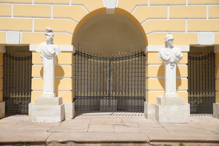 Архангельское