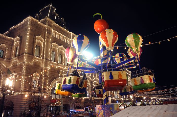 Открытие ГУМ-ярмарки на Красной площади в Москве