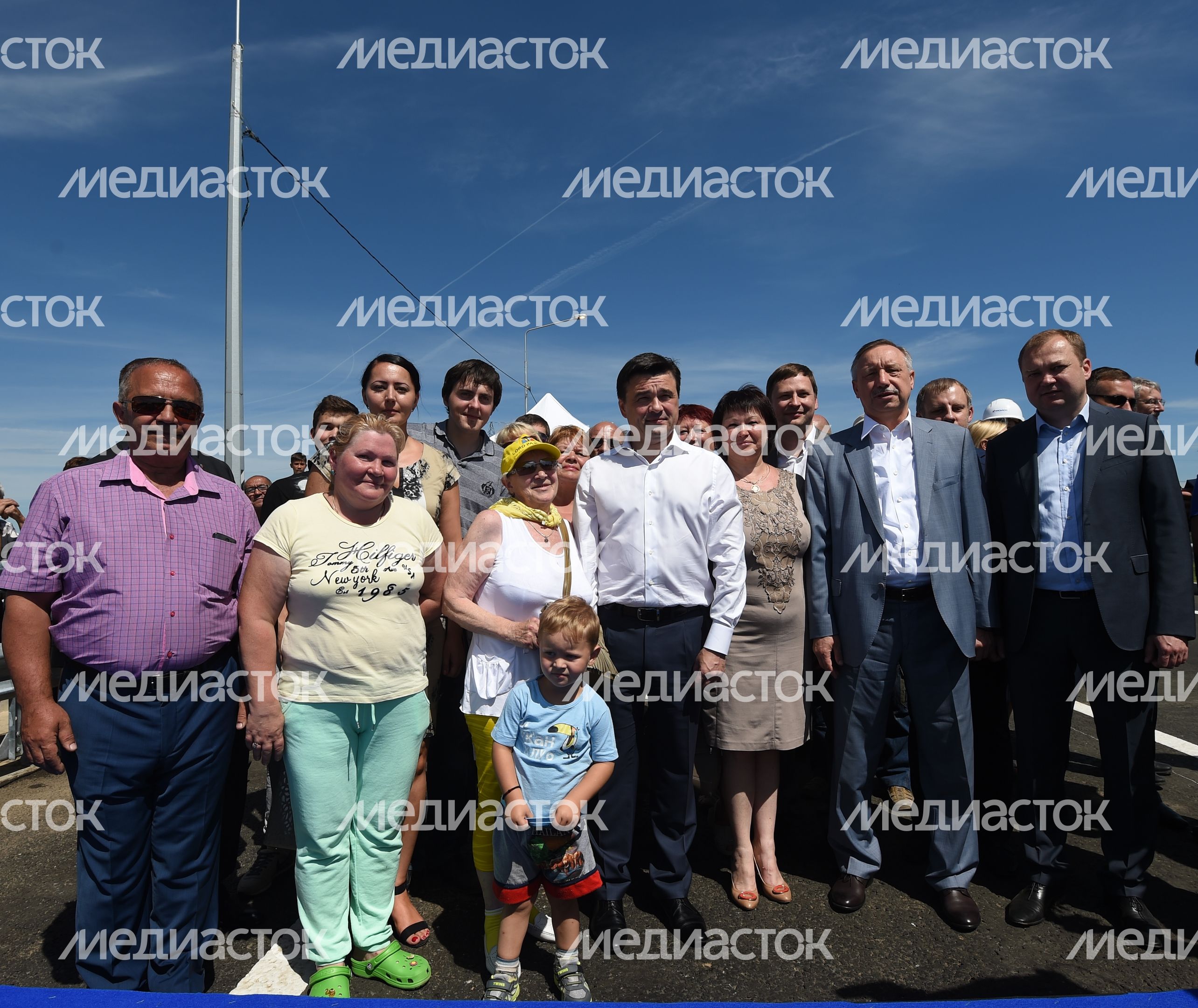 Губернатор Московской области Андрей Воробьев открыл путепровод в Солнечногорском районе Губернатор Московской области Андрей Воробьев открыл путепровод в Солнечногорском районе