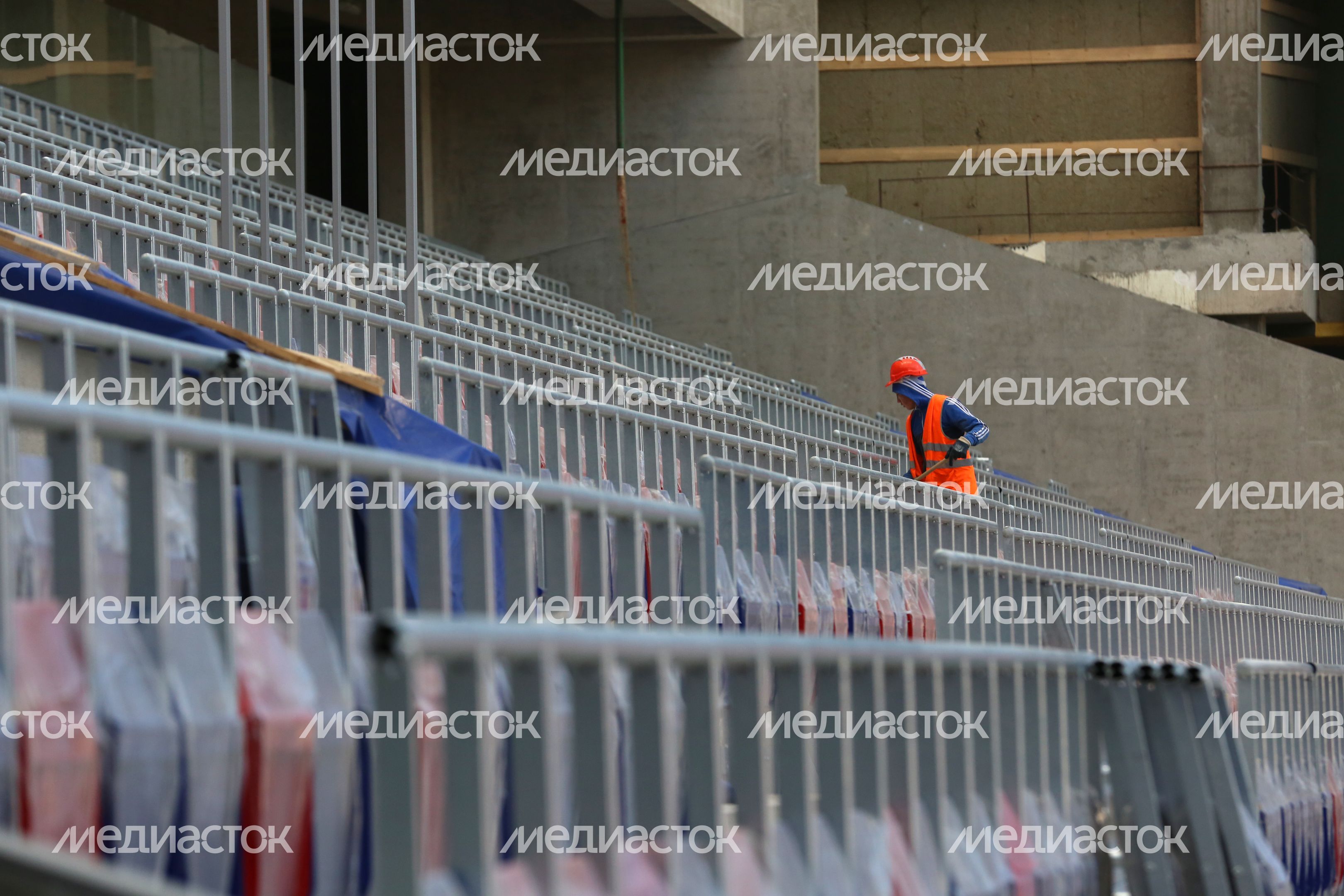 Завершающий этап строительства стадиона ЦСКА в Москве