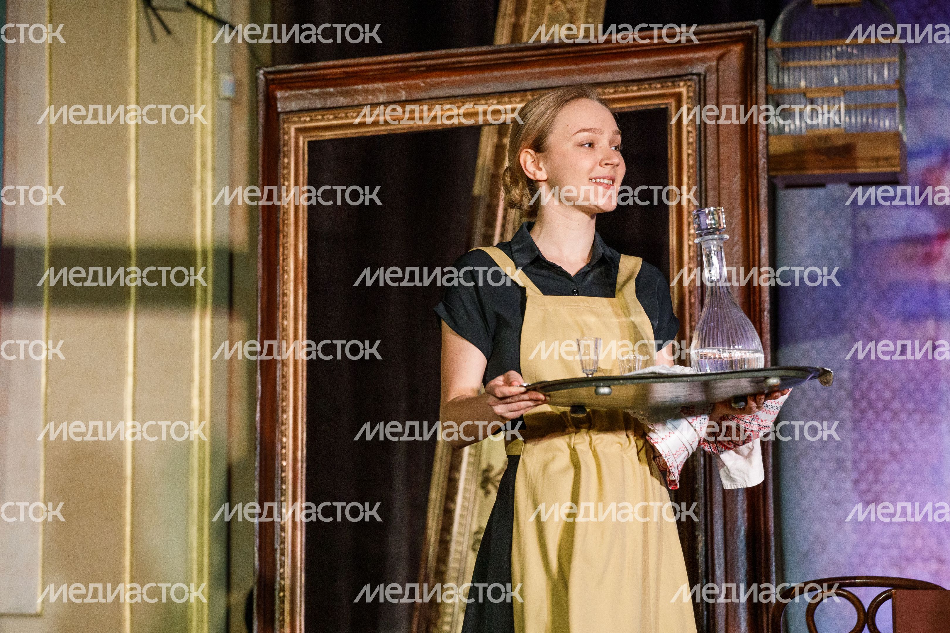 Москва. МГТ «Семейная картина»