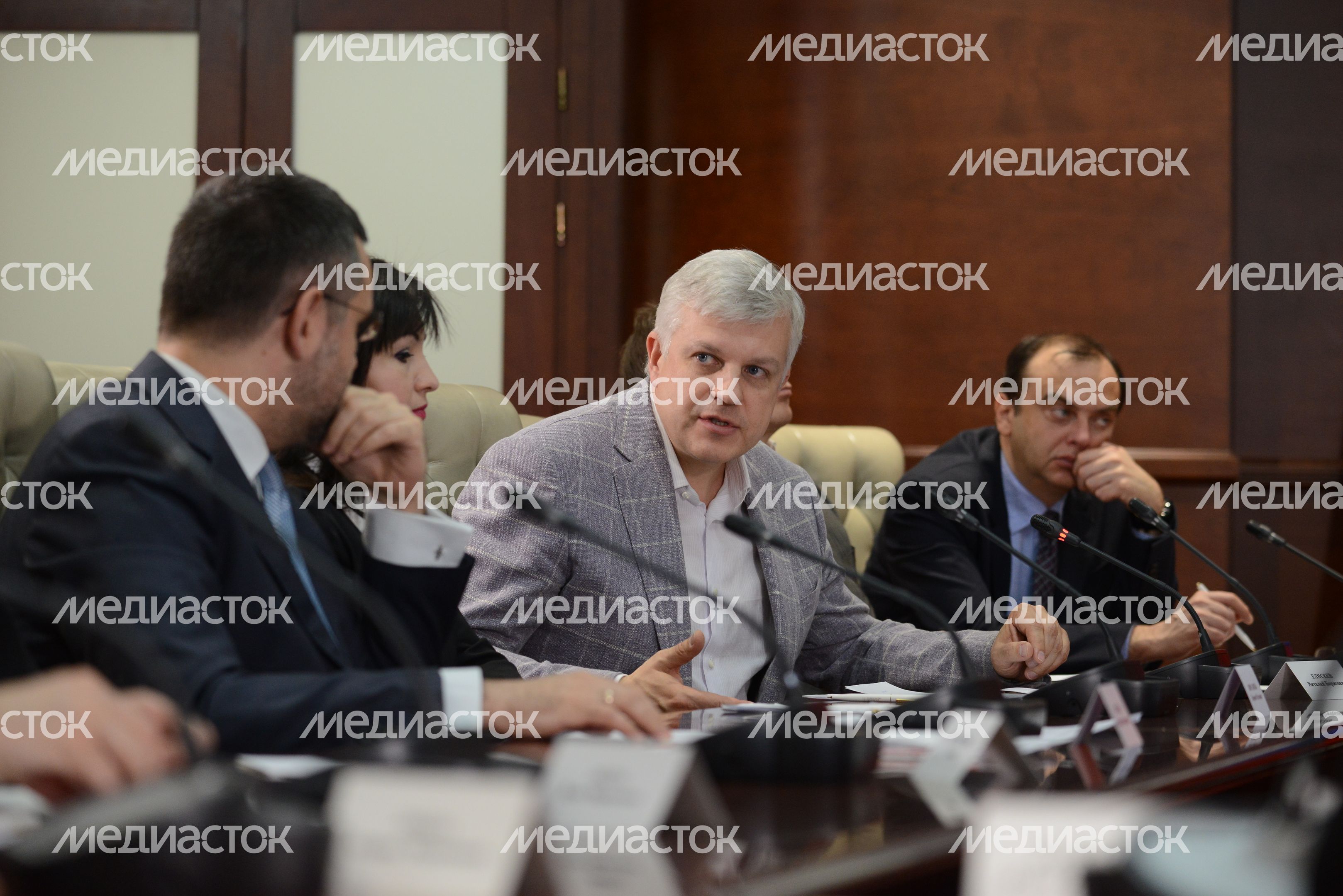 Заседание круглого стола «Церковь и искусство: миф о противостоянии, правда о диалоге»