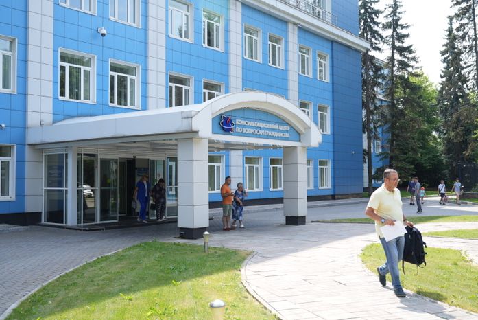 Более 5 тысяч жителей Донбасса и Украины получили помощь в Консультационном центре в Одинцове