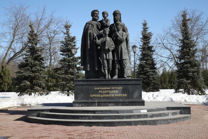 Памятник Родителям Преподобного Сергия в Сергиевом Посаде