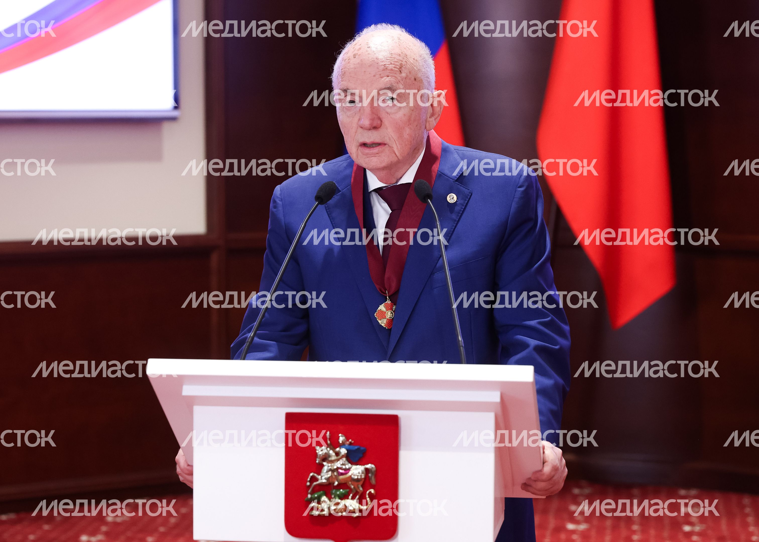 Андрей Воробьев поздравил жителей региона с днём Московской области Андрей Воробьев поздравил жителей региона с днём Московской области