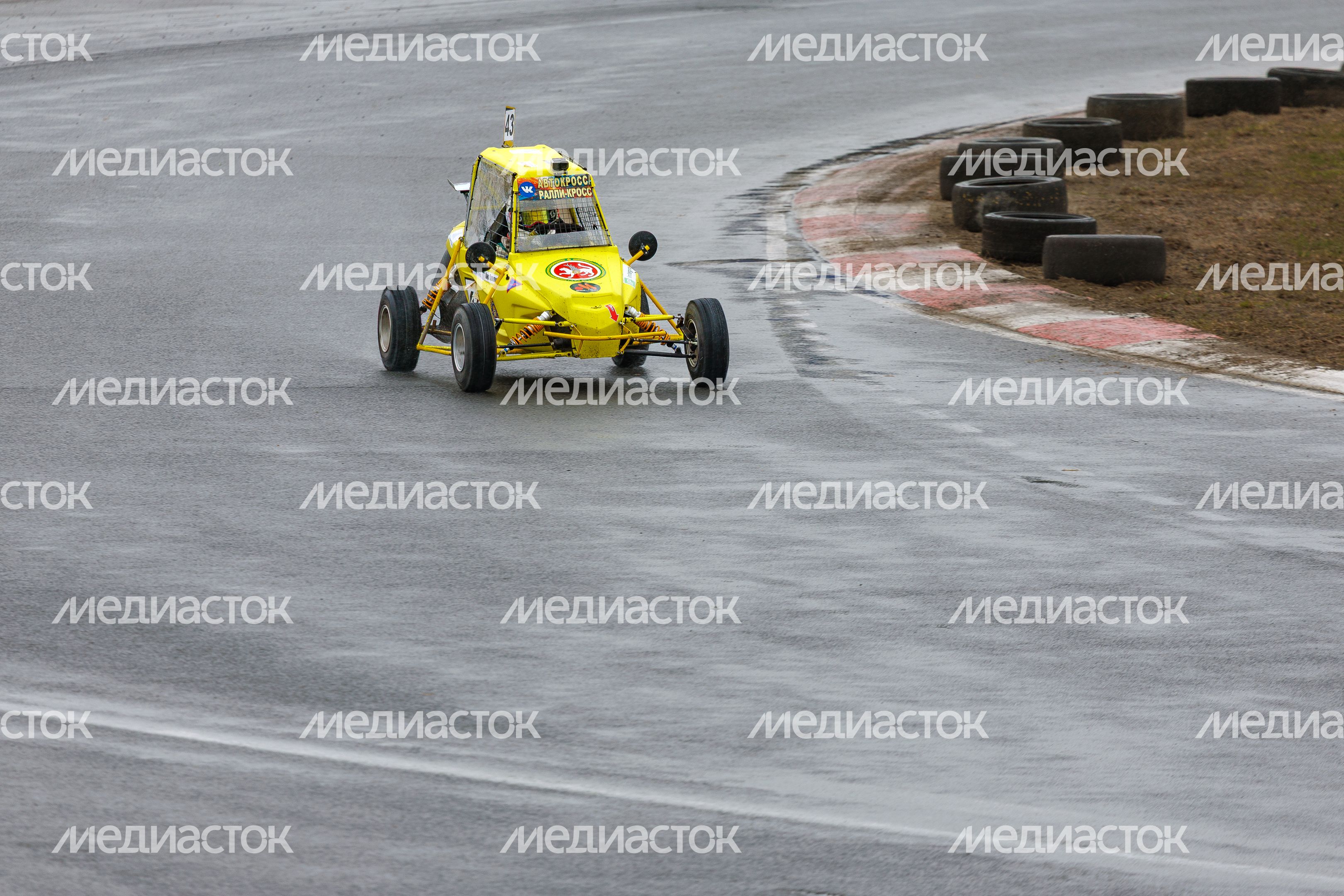Детский заезд на мини-багги на гоночной трассе ADM Raceway в Мячково Детский заезд на мини-багги на гоночной трассе ADM Raceway в Мячково