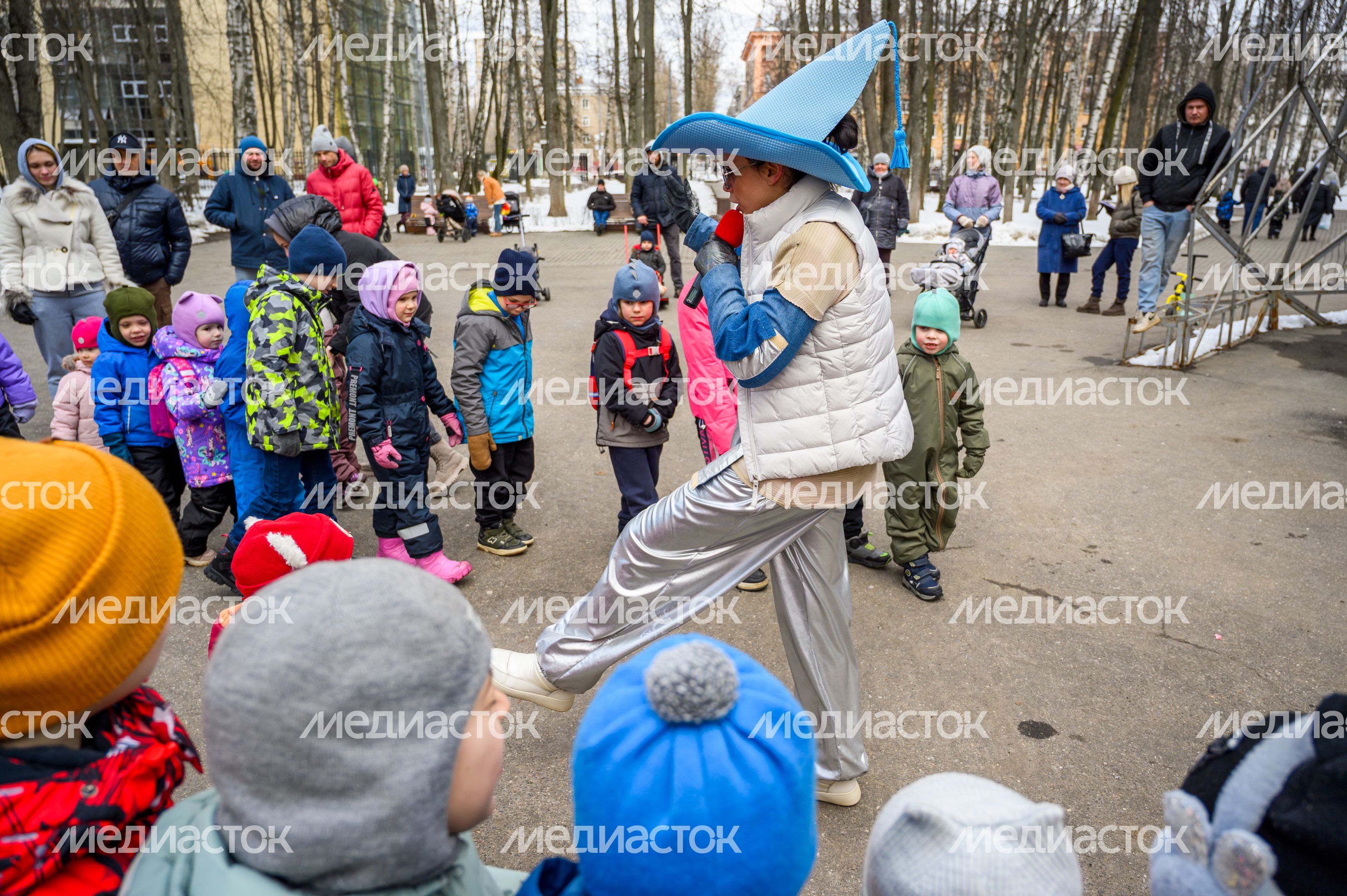 Фестиваль космических чудес в Центральном городском парке Королева Фестиваль космических чудес в Центральном городском парке Королева