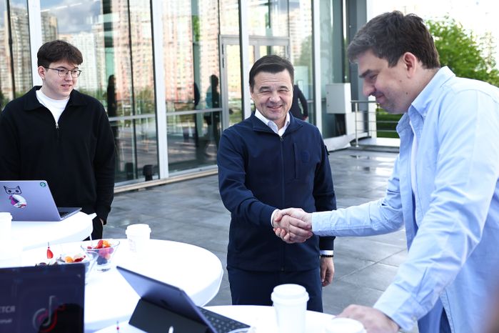 Андрей Воробьев поздравил телеканал «360» с 10-летним юбилеем