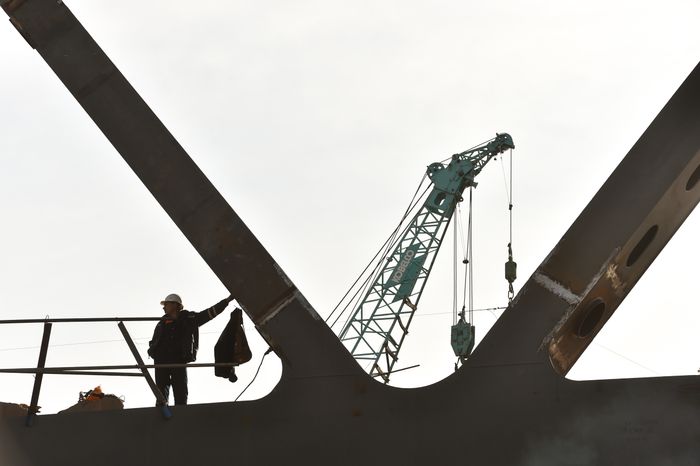Надвижка арочного пролета на развязке Ленинградского шоссе в Химках