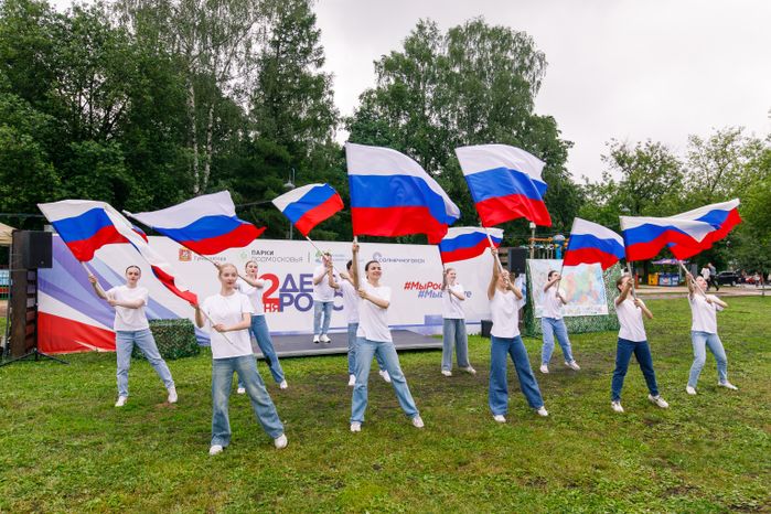 Более 100 участников собрал Солнечный велопарад в Солнечногорске