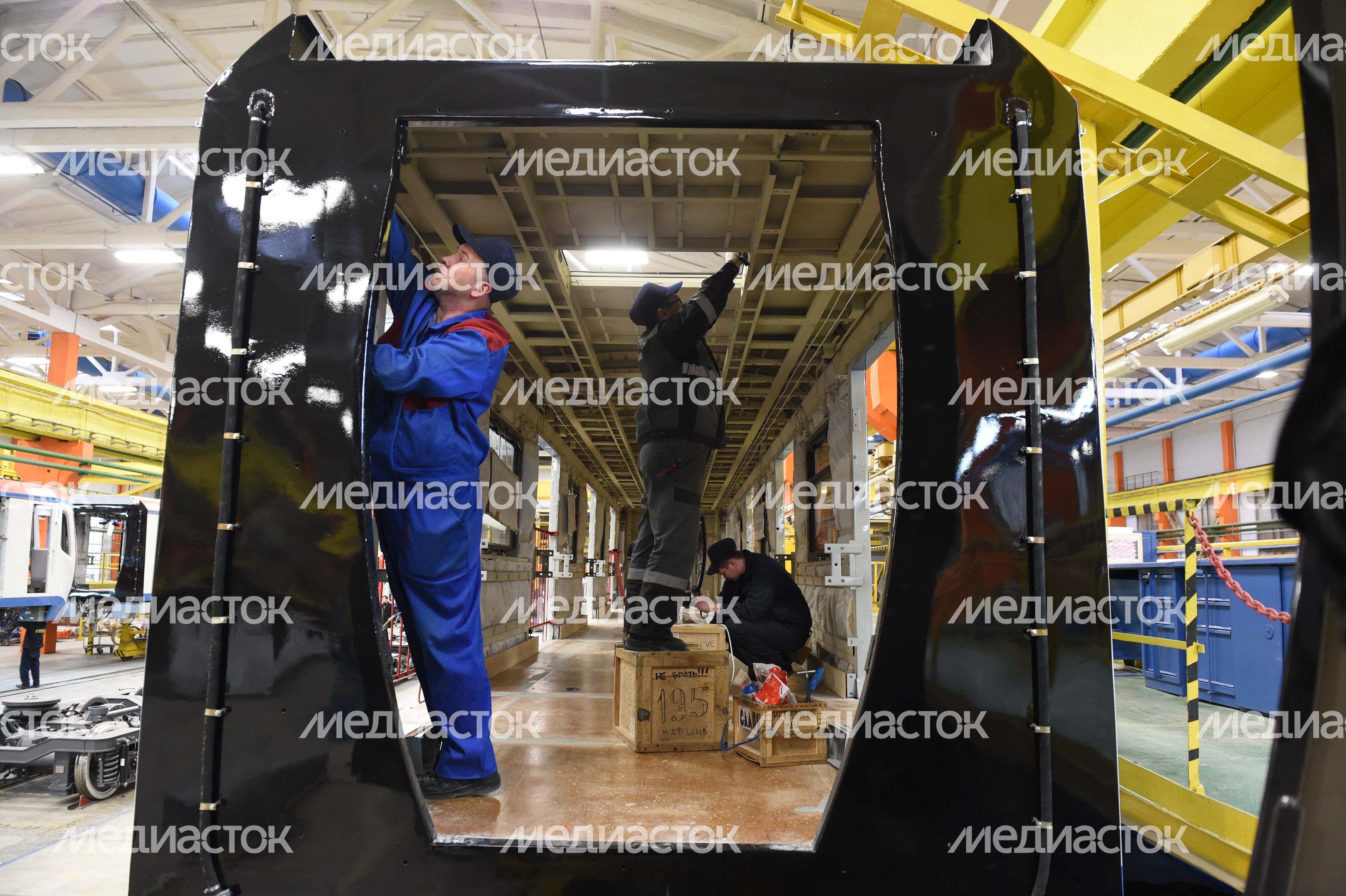 Как создают поезда метро нового типа «Москва» в Подмосковье