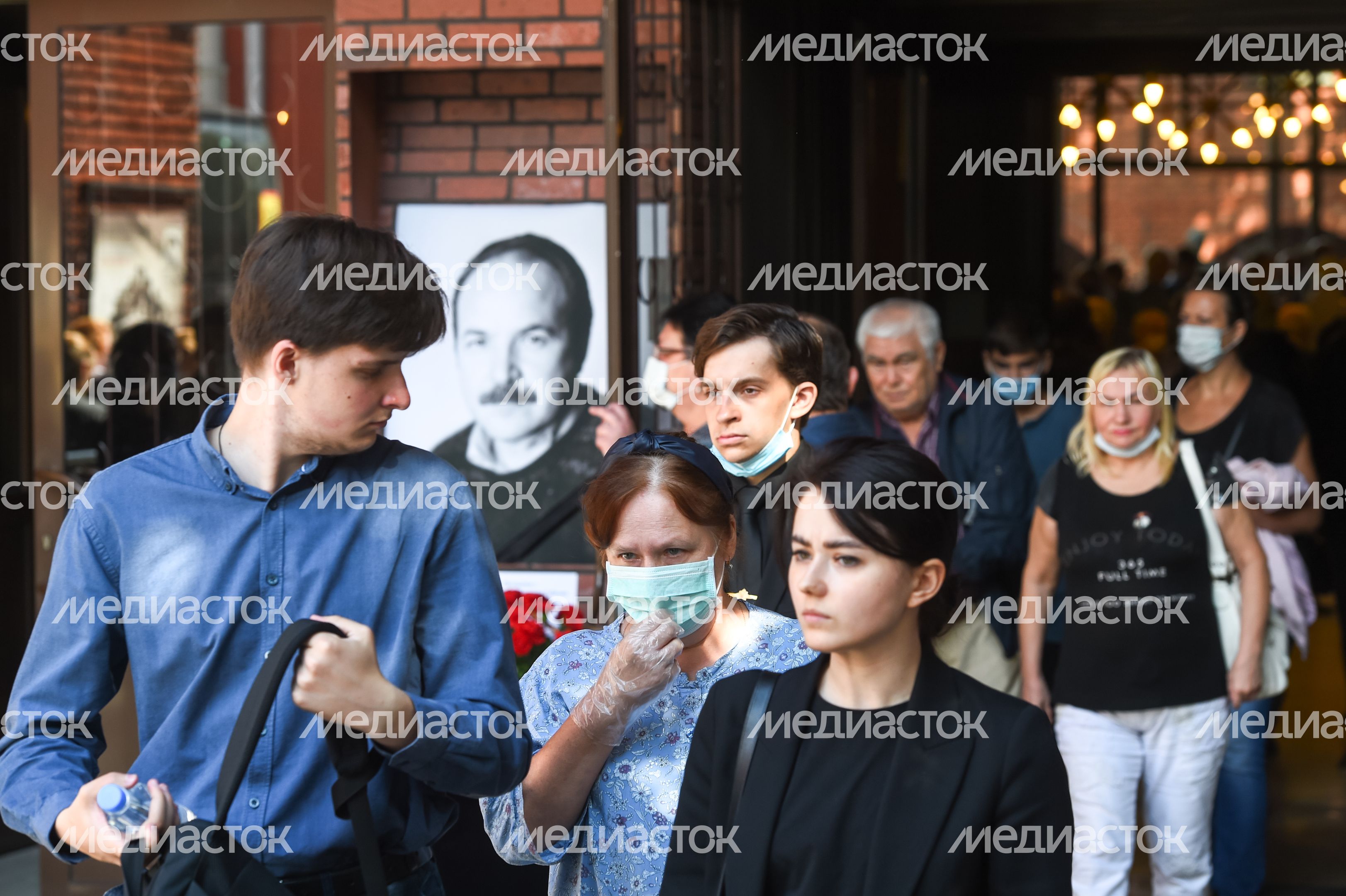 Церемония прощания с Николаем Губенко