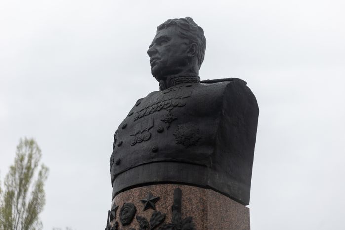 Памятник Василию Чуйкову