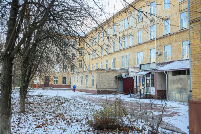 Капремонт взрослой поликлиники в Дзержинском