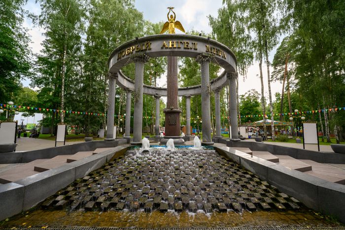 Фонтан «Добрый ангел мира» в Центральном парке культуры и отдыха в Ногинске Богородского округа