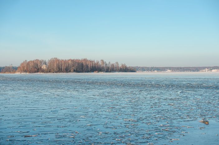 Зимние виды города Калязин