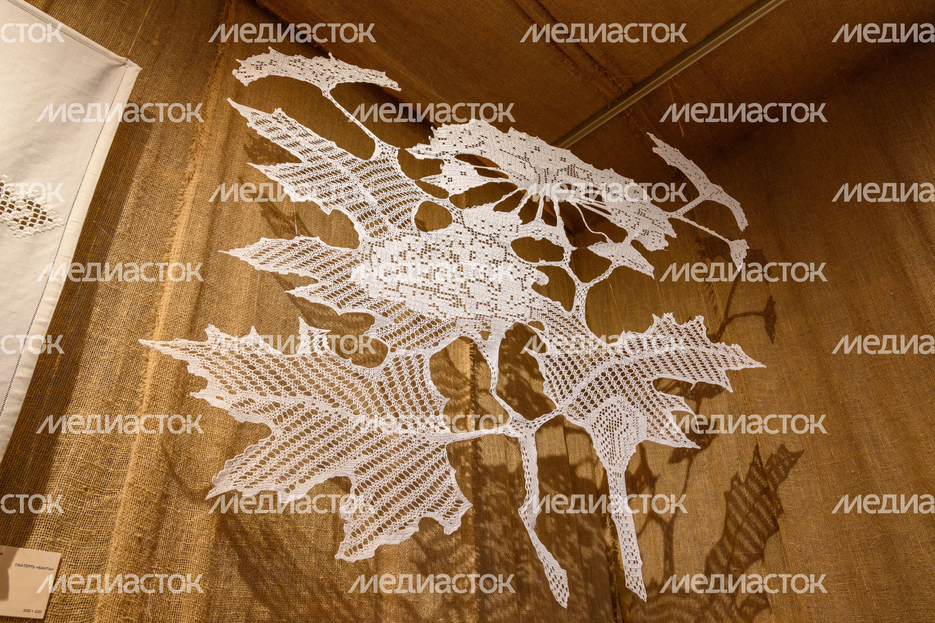 Выставка «Русский восток: сквозь время и шелка» в арт-пространстве «Цехъ» на фестивале искусства «Перезагрузка» 2026 Выставка «Русский восток: сквозь время и шелка» в арт-пространстве «Цехъ» на фестивале искусства «Перезагрузка» 2026