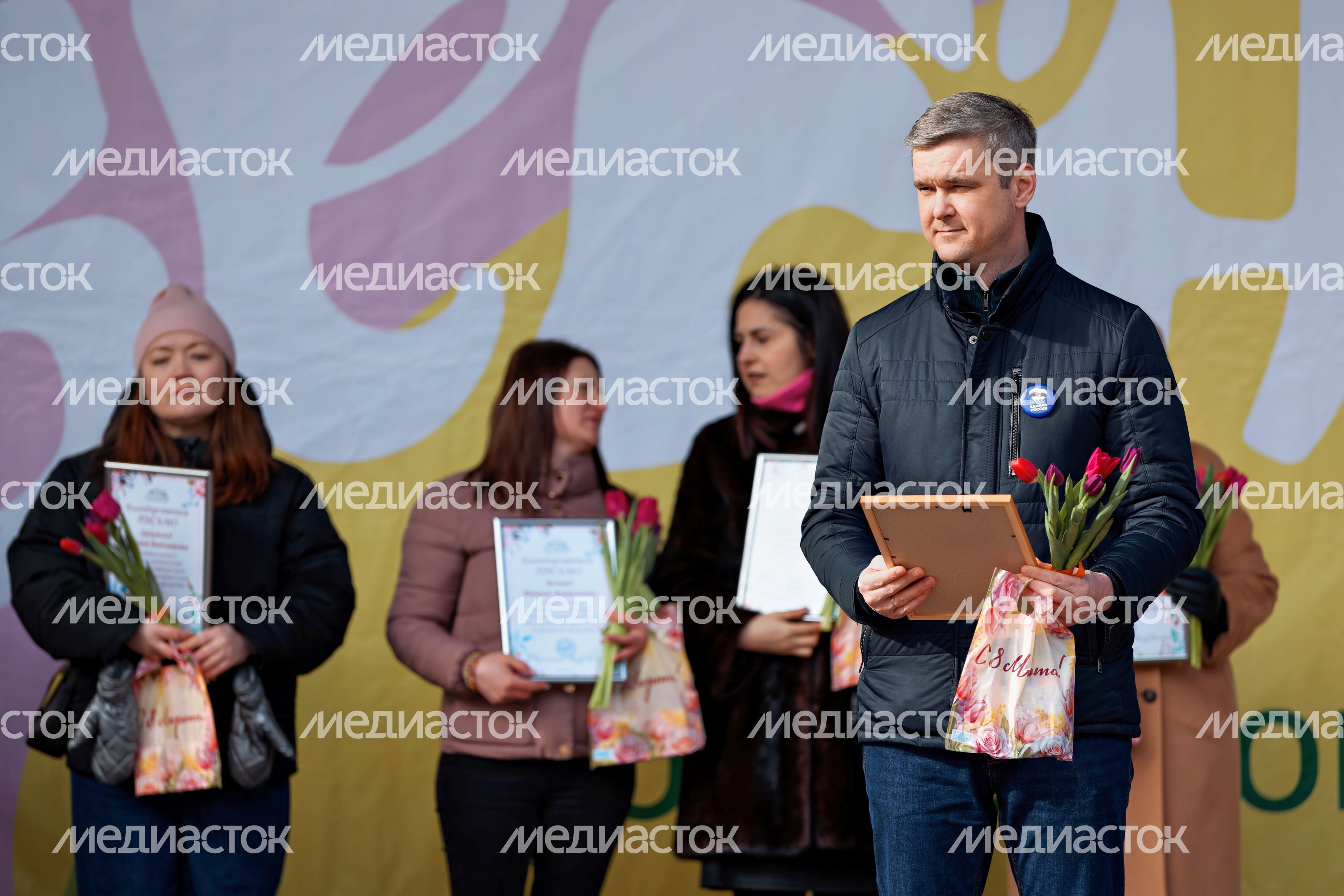 Фестиваль «Весна, цветы и комплименты» к празднику 8 Марта в парке имени В. Талалихина в Подольске Фестиваль «Весна, цветы и комплименты» к празднику 8 Марта в парке имени В. Талалихина в Подольске