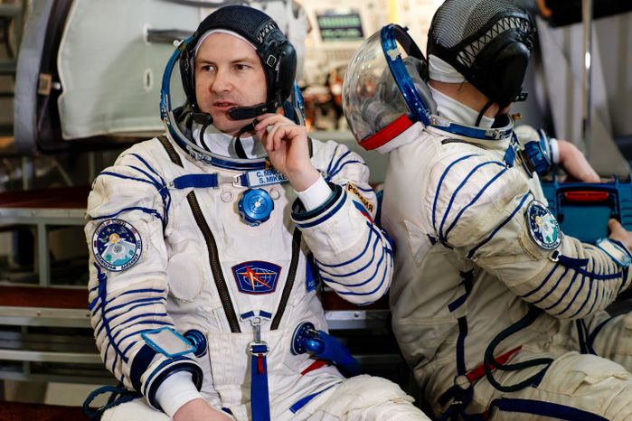 Космонавт дублирующего экипажа МКС-73 Сергей Микаев на комплексной тренировке в Звездном городке