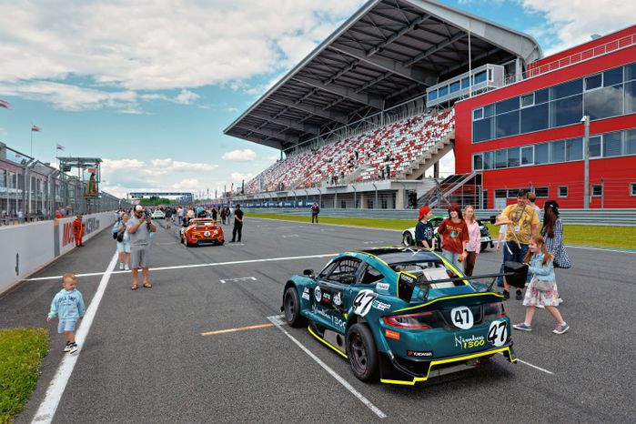 Российская серия кольцевых гонок сезона 2026 года на трассе Moscow Raceway в Волоколамском округе