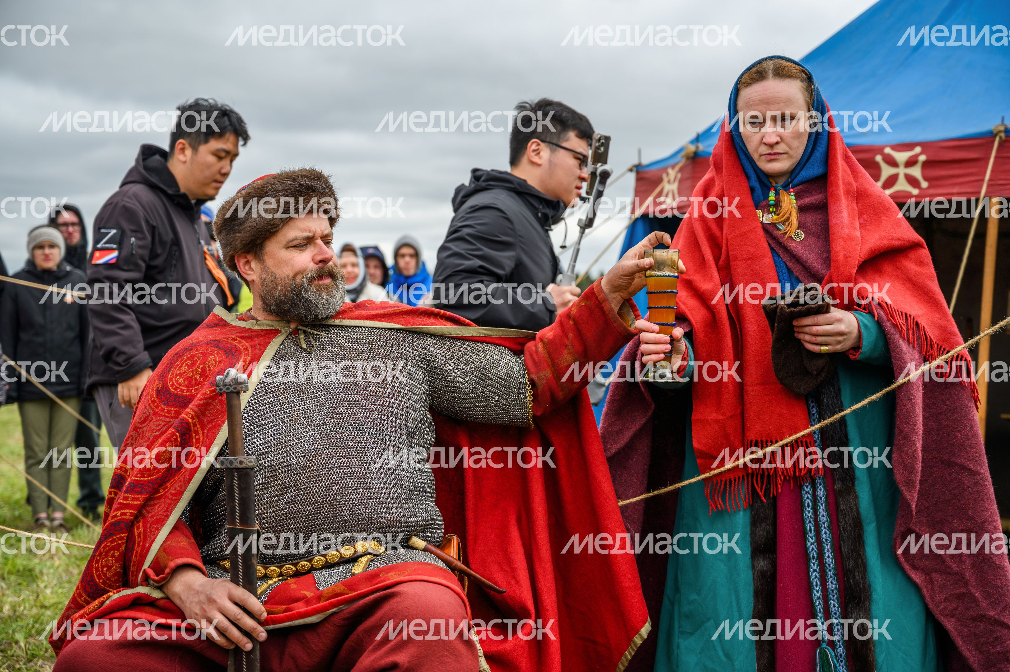 Мир Древней Руси на фестивале экспериментальной археологии «Гардарика» в Хотьково Мир Древней Руси на фестивале экспериментальной археологии «Гардарика» в Хотьково
