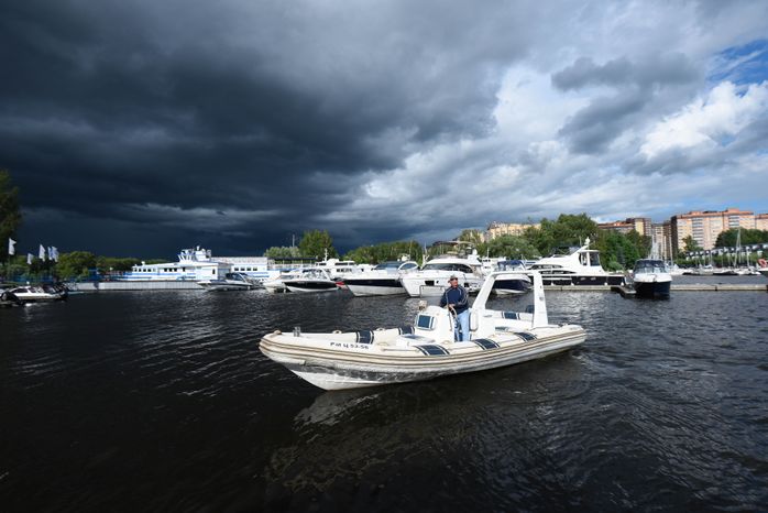 Московский международный яхтенный порт в Долгопрудном