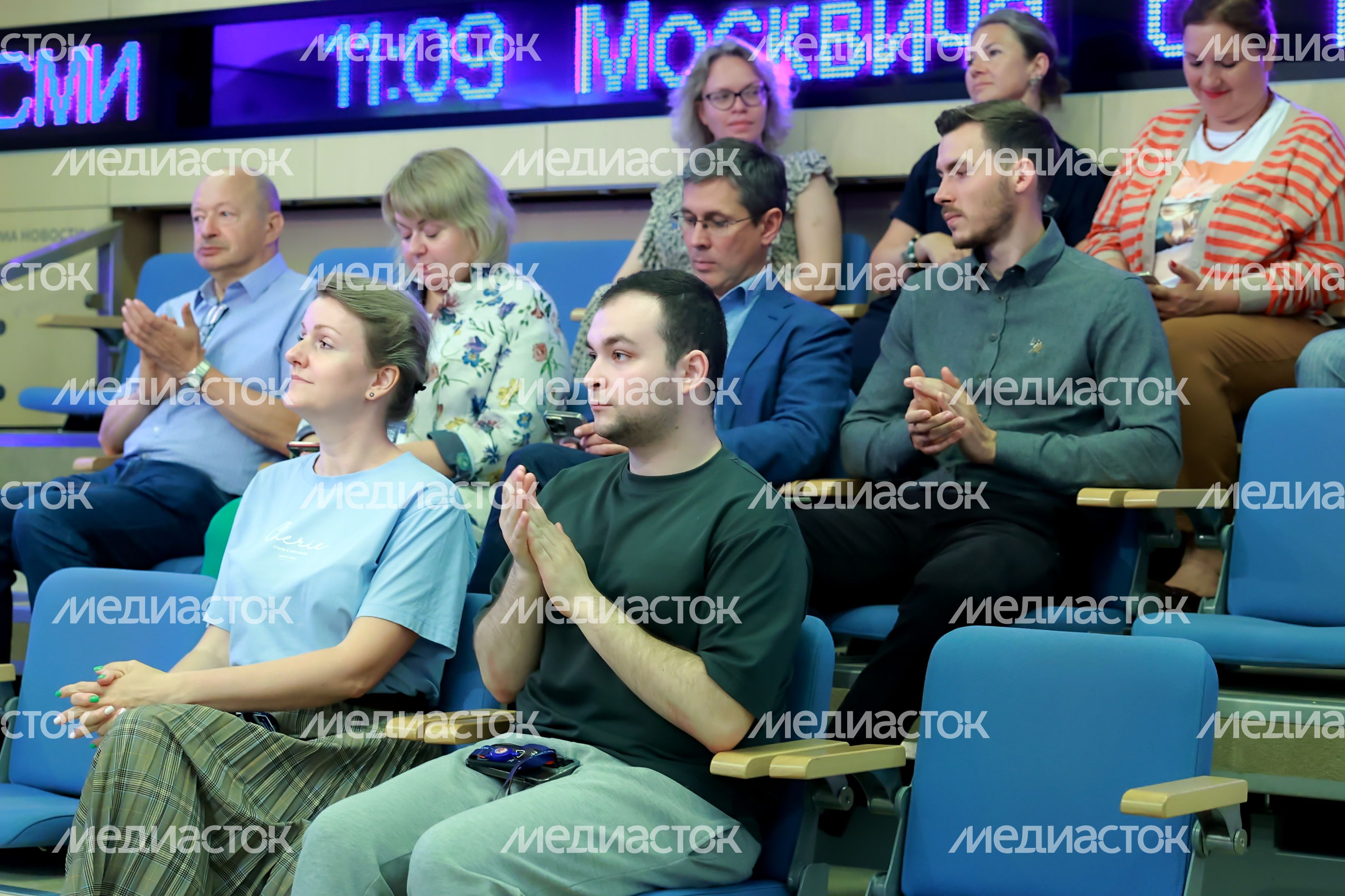 Андрей Воробьев вручил Дмитрию Киселеву Орден «За заслуги перед Московской областью» I степени