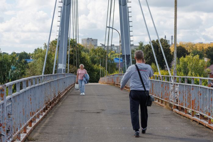 Новлянский пешеходный мост в городе Воскресенск