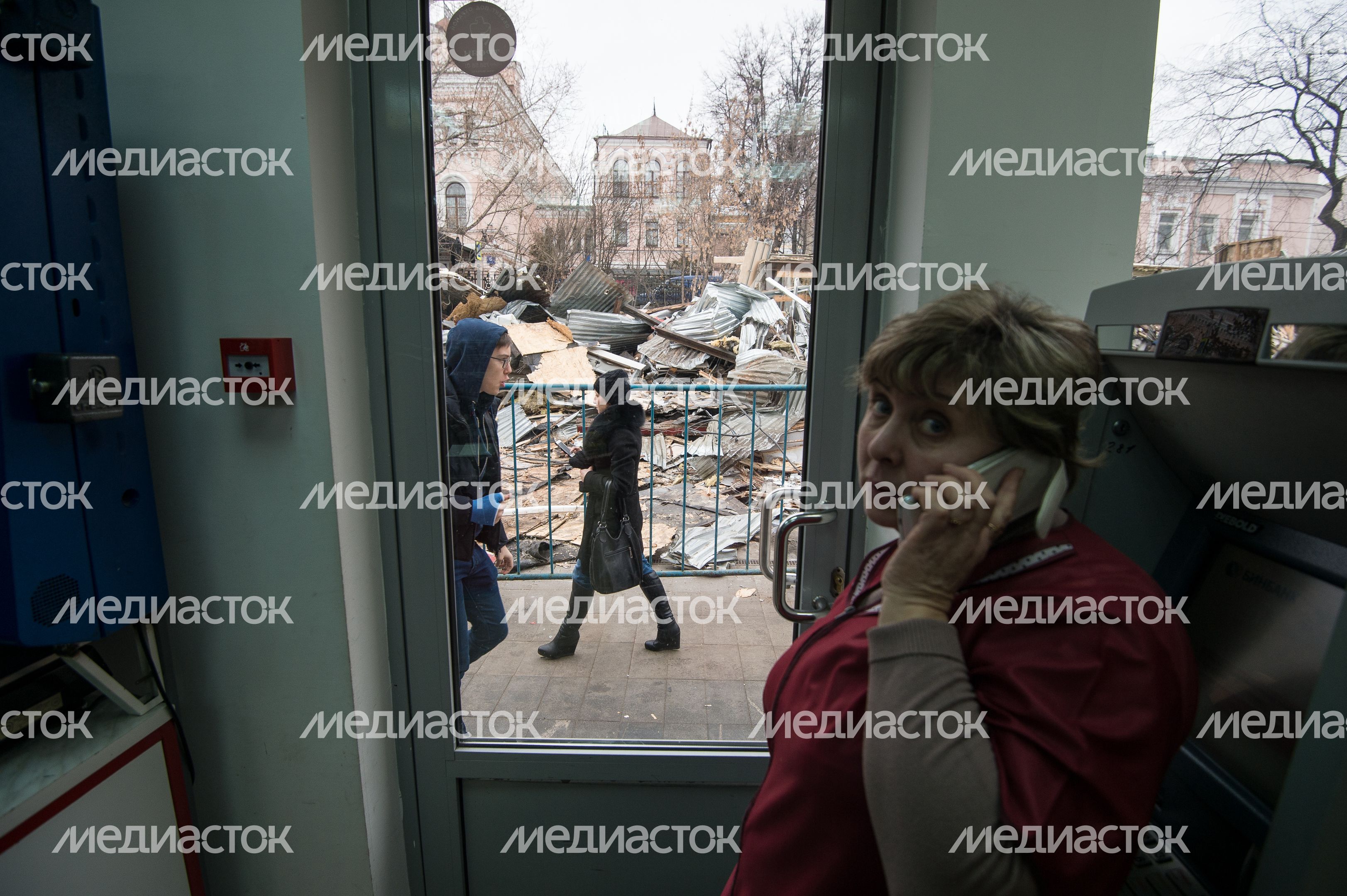 Снос самостроя у станции метро Кропоткинская в Москве