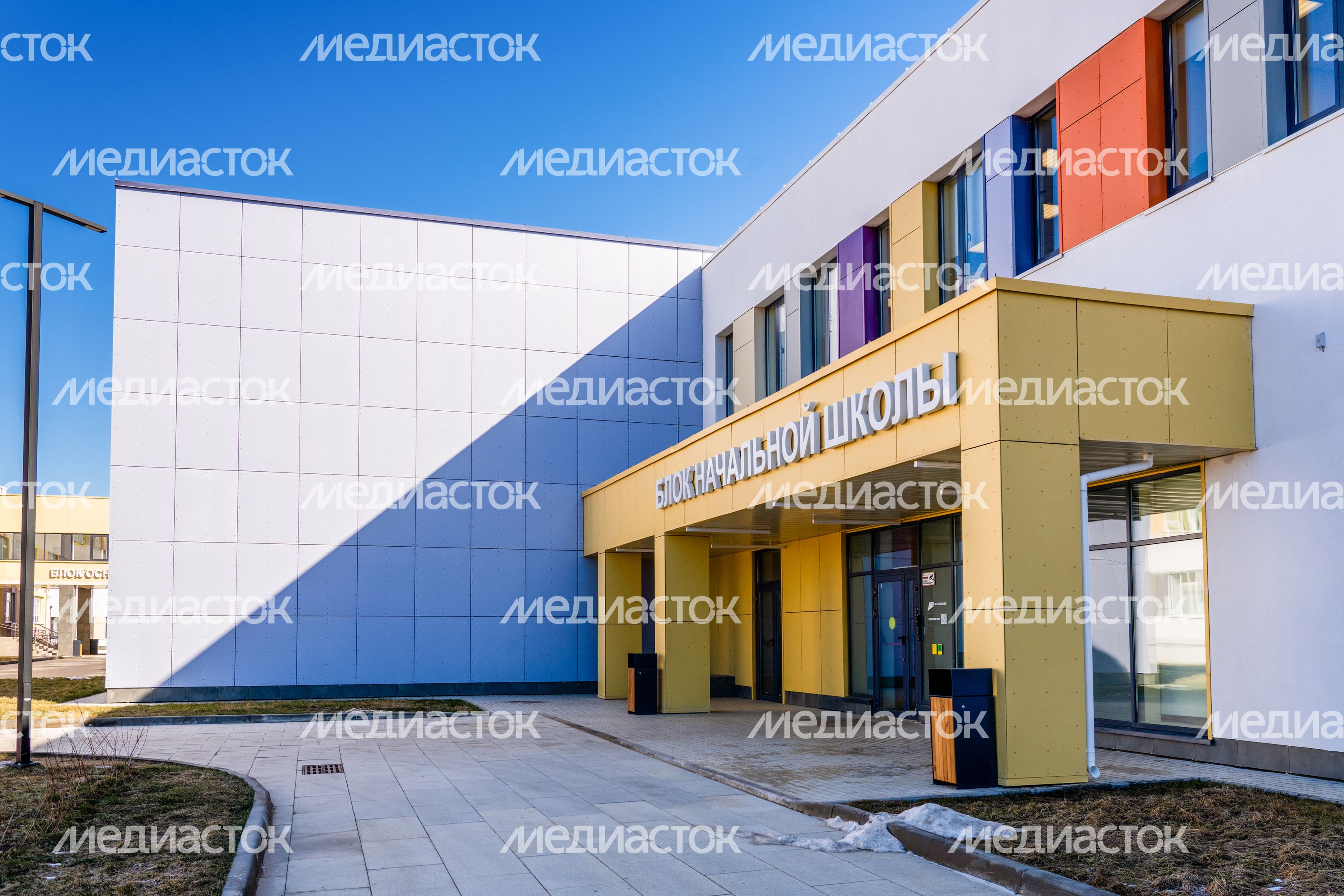 Новый учебный корпус Верзиловской школы в округе Ступино Новый учебный корпус Верзиловской школы в округе Ступино
