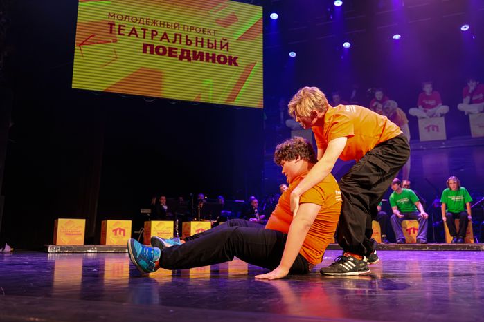 Молодые артисты театральной студии «Мозаика» из Дедовска в финале молодежного проекта «Театральный поединок» 2025