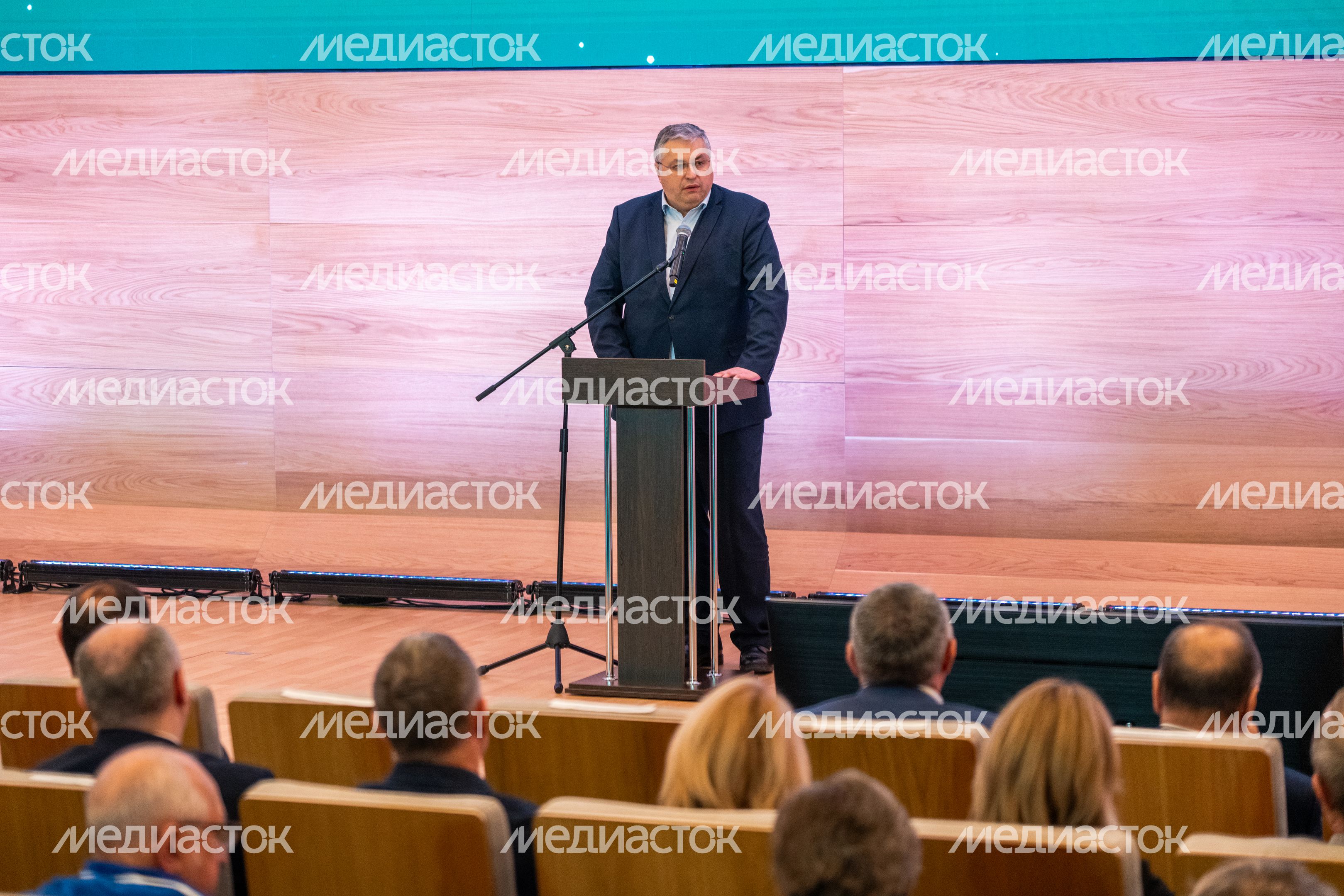 Министр жилищно-коммунального хозяйства Московской области Кирилл Григорьев на итоговом форуме «Управдом» в Красногорске Министр жилищно-коммунального хозяйства Московской области Кирилл Григорьев на итоговом форуме «Управдом» в Красногорске