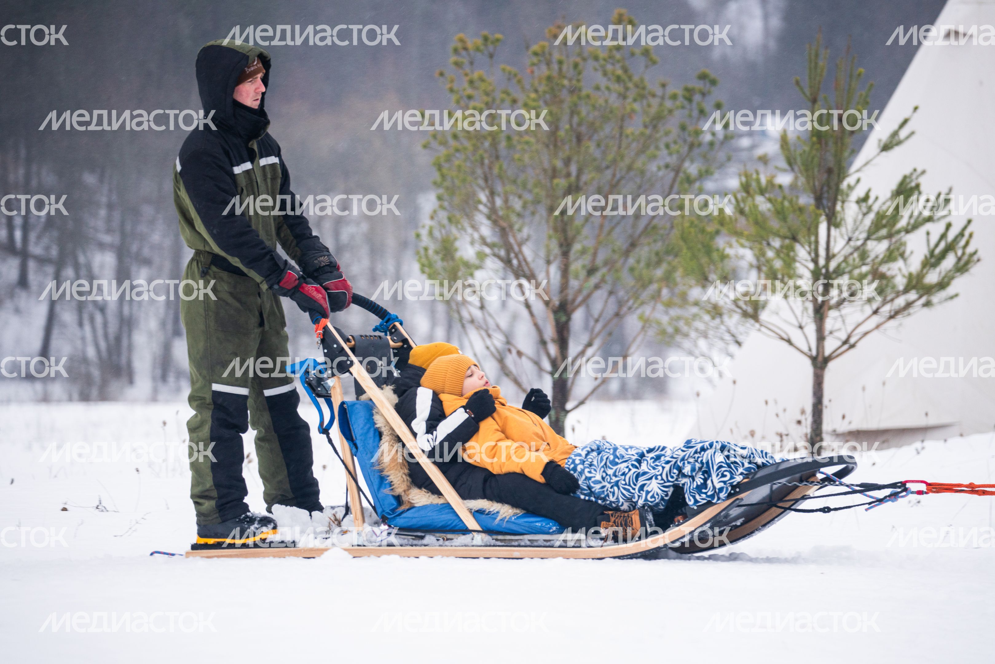 Хаски-деревня "Рузская Аляска" в Рузском округе Хаски-деревня "Рузская Аляска" в Рузском округе