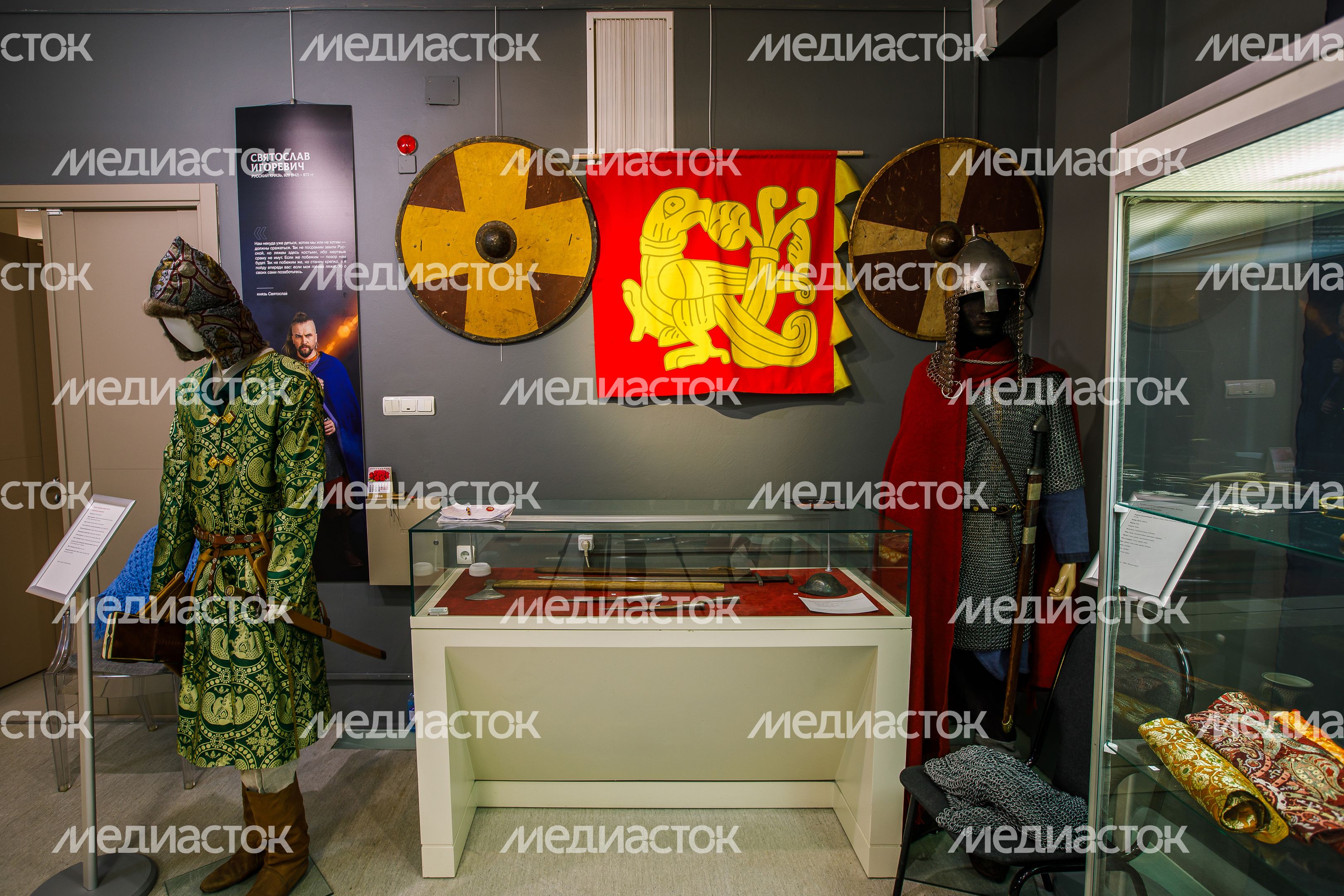 Дмитровский кремль. Историко-патриотическая выставка "Герои столетия" Дмитровский кремль. Историко-патриотическая выставка "Герои столетия"