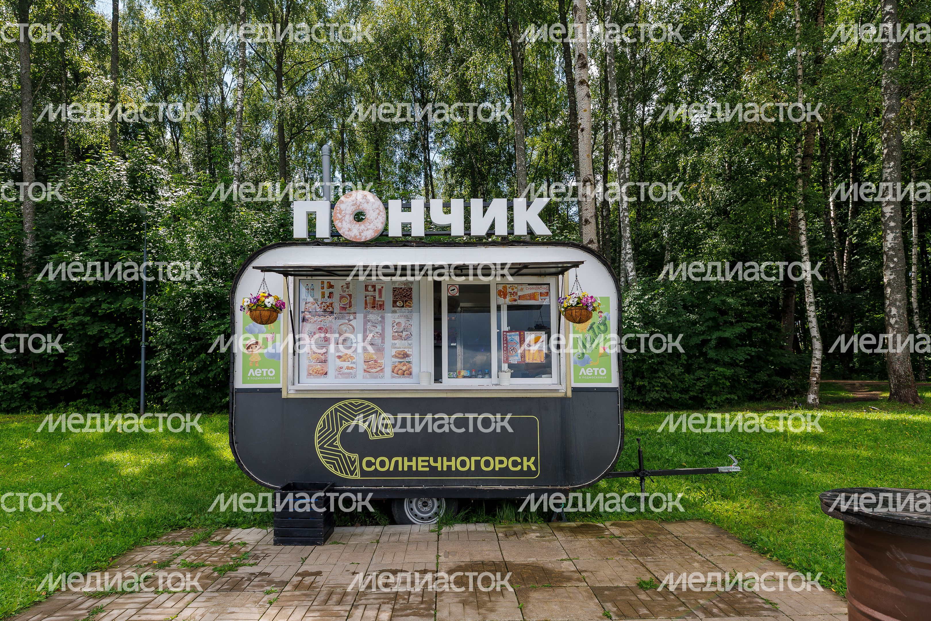 Благоустройство береговой линии озера Сенеж в районе Тимоново и парка "Набережная Выстрел"