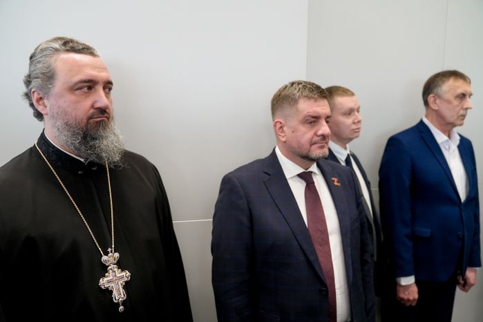 Встреча губернатора с членами Общественного совета образовательной программы "Герои Подмосковья"