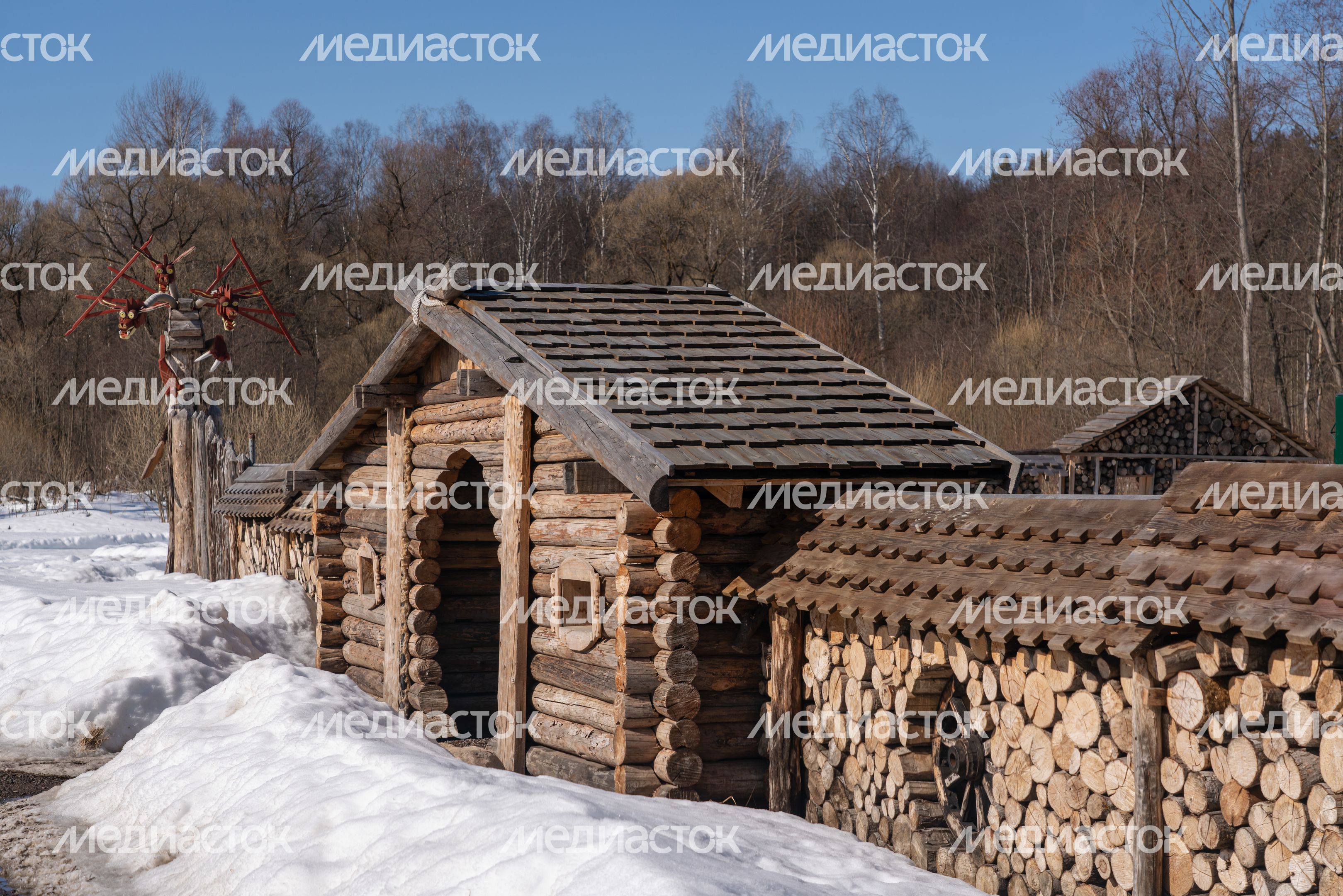 Семейный клуб "Бунин ручей" в деревне Клейменово, г.о. Серпухов Семейный клуб "Бунин ручей" в деревне Клейменово, г.о. Серпухов
