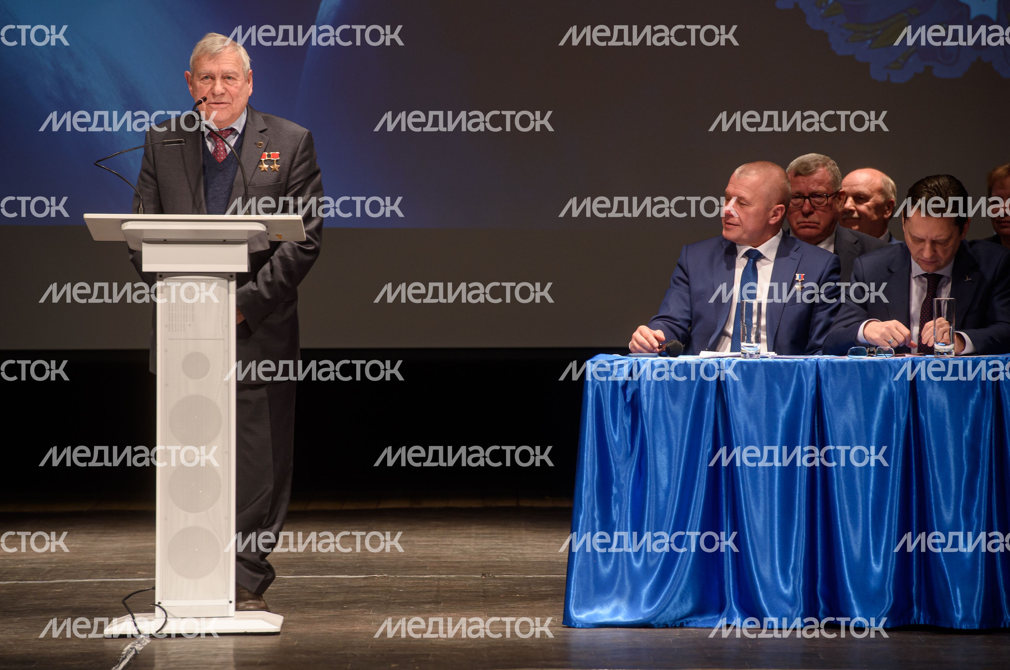 Торжественная встреча космонавтов и астронавтов 67-й длительной экспедиции на МКС