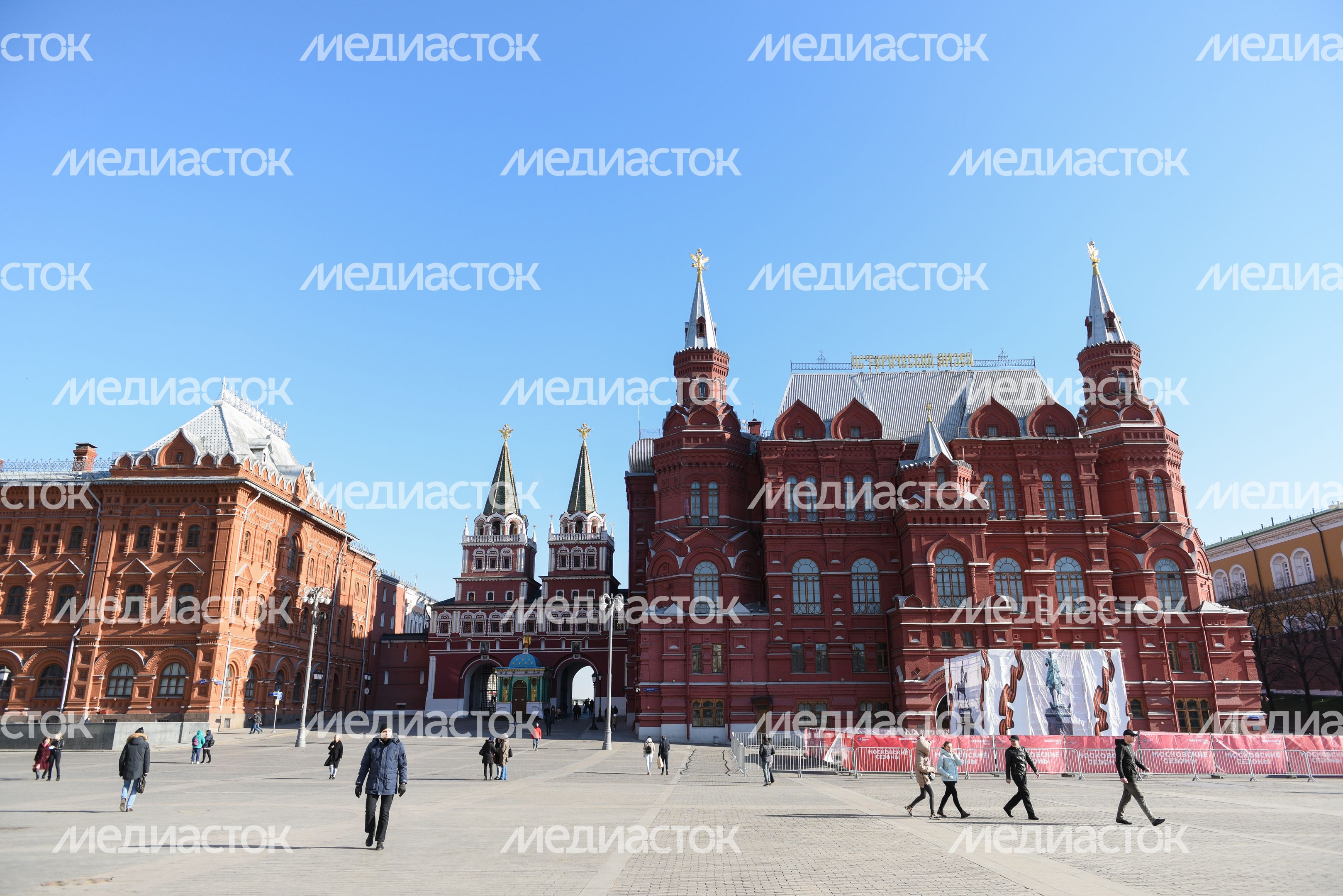 Москва во время режима повышенной готовности из-за угрозы распространения коронавируса Москва во время режима повышенной готовности из-за угрозы распространения коронавируса