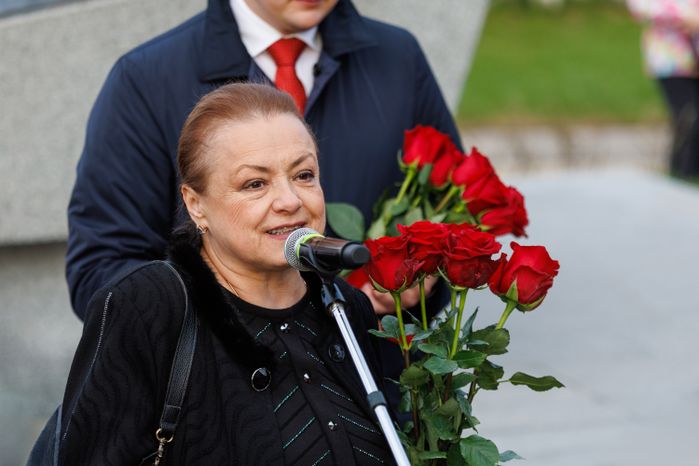 Актриса Елена Цыплакова на открытии Международного кинофестиваля «17 мгновений…» в Павловском Посаде