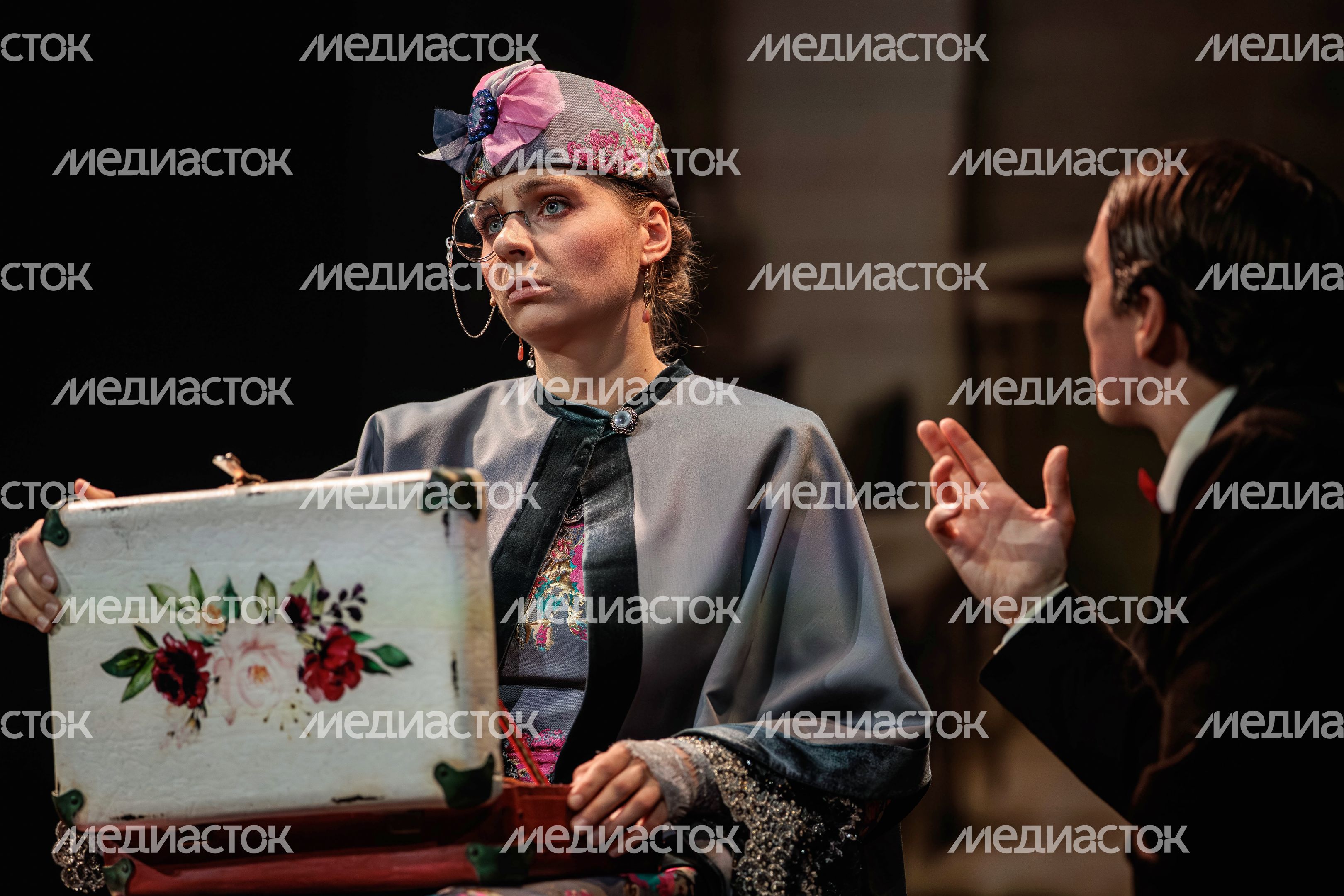 Фестиваль "Русские классики. К 165-летию А.П. Чехова. Метаморфозы-2025" Фестиваль "Русские классики. К 165-летию А.П. Чехова. Метаморфозы-2025"