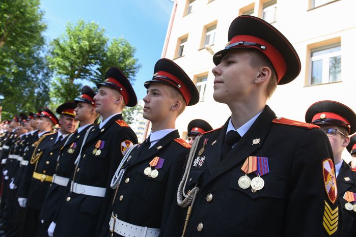 Последний звонок в Московском президентском кадетском училище имени М.А. Шолохова, 1 часть