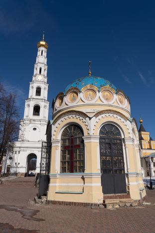 Дзержинский. Николо-Угрешский ставропигиальный мужской монастырь