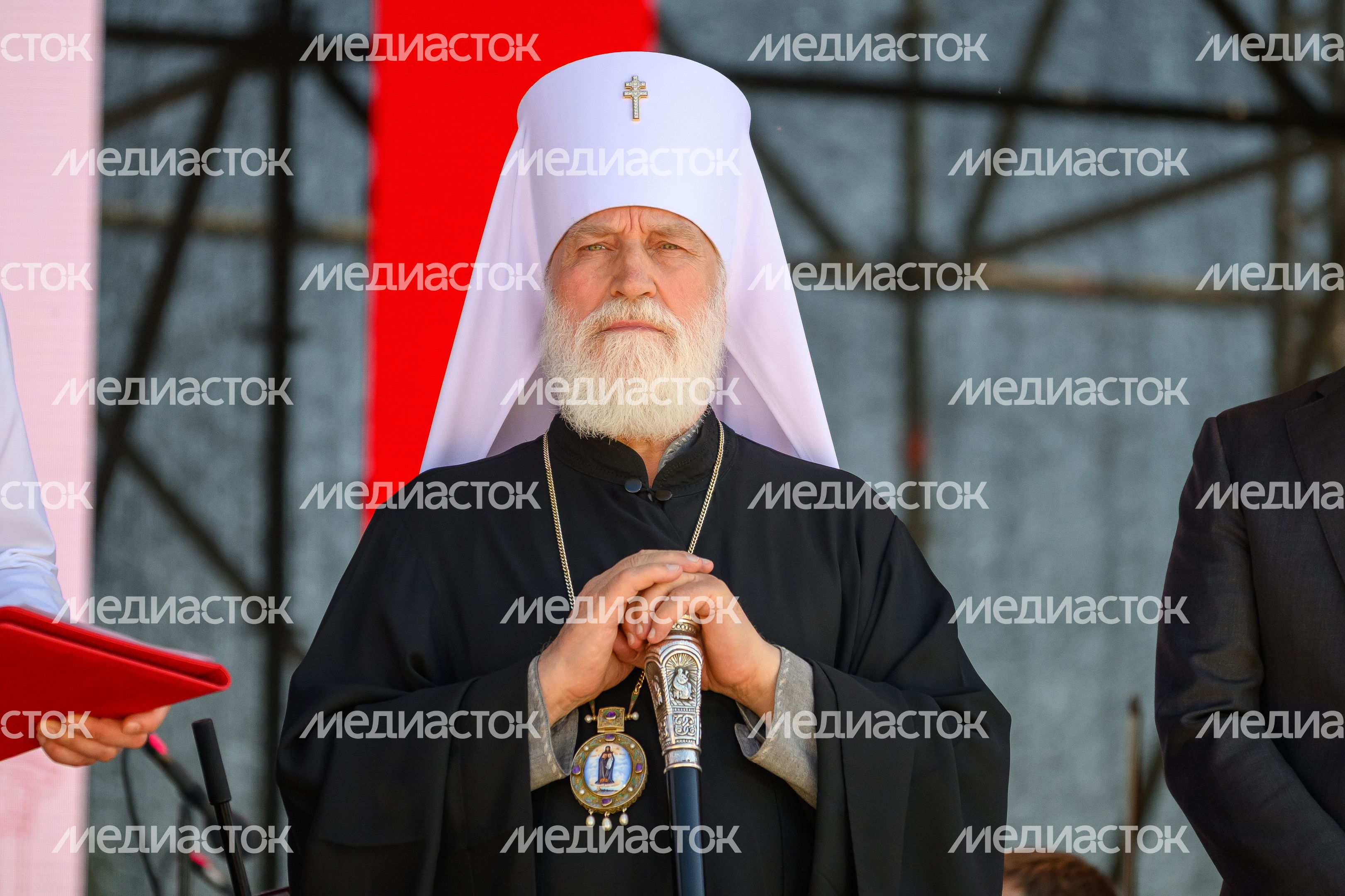 Митрополит Крутицкий и Коломенский Павел на Международном культурно-просветительском фестивале «Шкинь-опера» Митрополит Крутицкий и Коломенский Павел на Международном культурно-просветительском фестивале «Шкинь-опера»