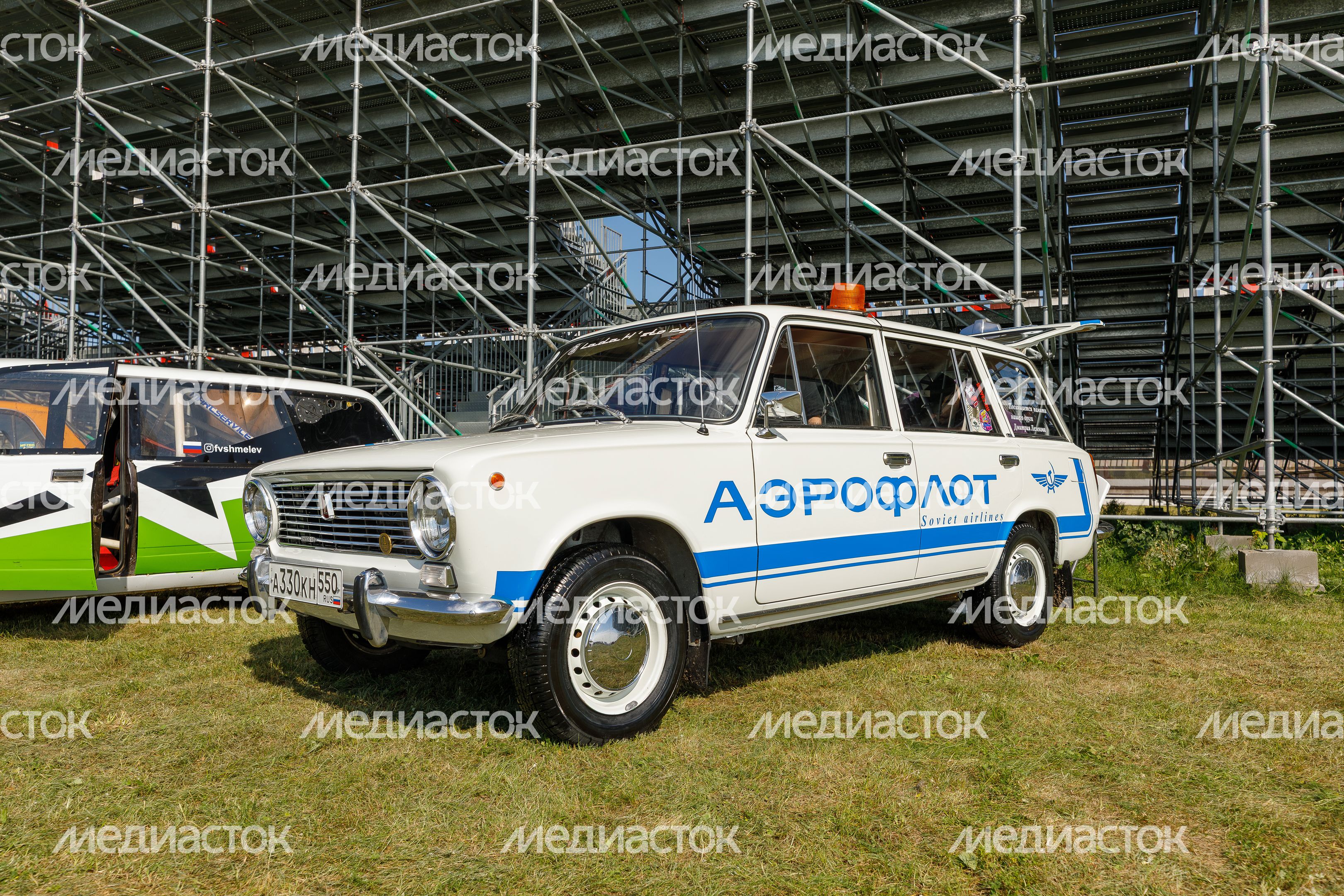 На Sueta Car Fest выбрали лучшие автомобили по тюнингу и автозвуку На Sueta Car Fest выбрали лучшие автомобили по тюнингу и автозвуку