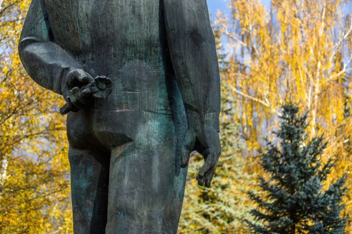 Памятник Юрию Гагарину в Звездном городке